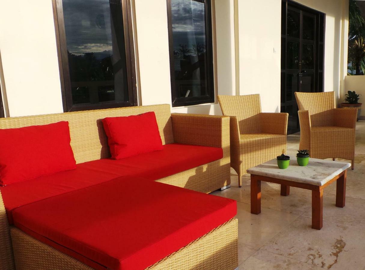 Апарт отель Medewi Manor Airsatang Экстерьер фото